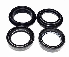 Gufero a prachovka 33x43x10,5