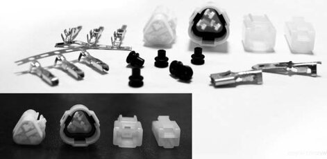 Konektor k regulátoru Yamaha SH712AA