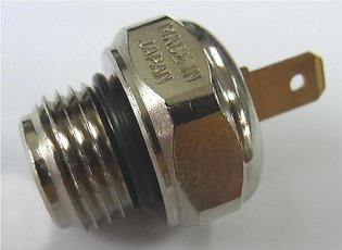 Spínač ventilátoru Honda