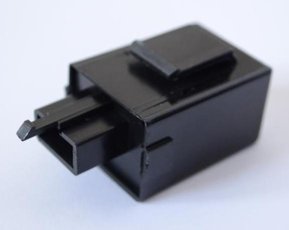 Přerušovač směrovek Relé 3 kontakt pro CFMOTO X8