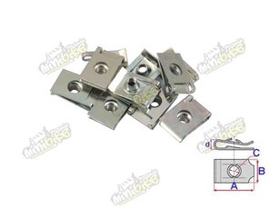 Matice plechová pod plast pro šroub M5 1ks