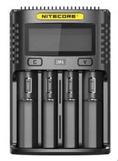 Nabíječka Nitecore UM4 pro AAA AA i Lion články 18650 1,5A