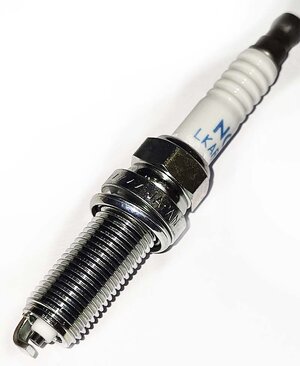 Zapalovací svíčka LKAR8A-9 NGK HUSABERG ,KTM 4786