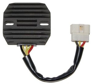 Regulátor Yamaha R6 R1 Suzuki SV650