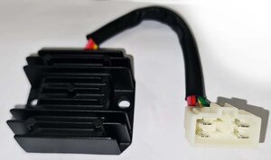 Regulátor dobíjení SYM 31600-m92-000