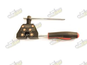 Roznitovačka na řetězy